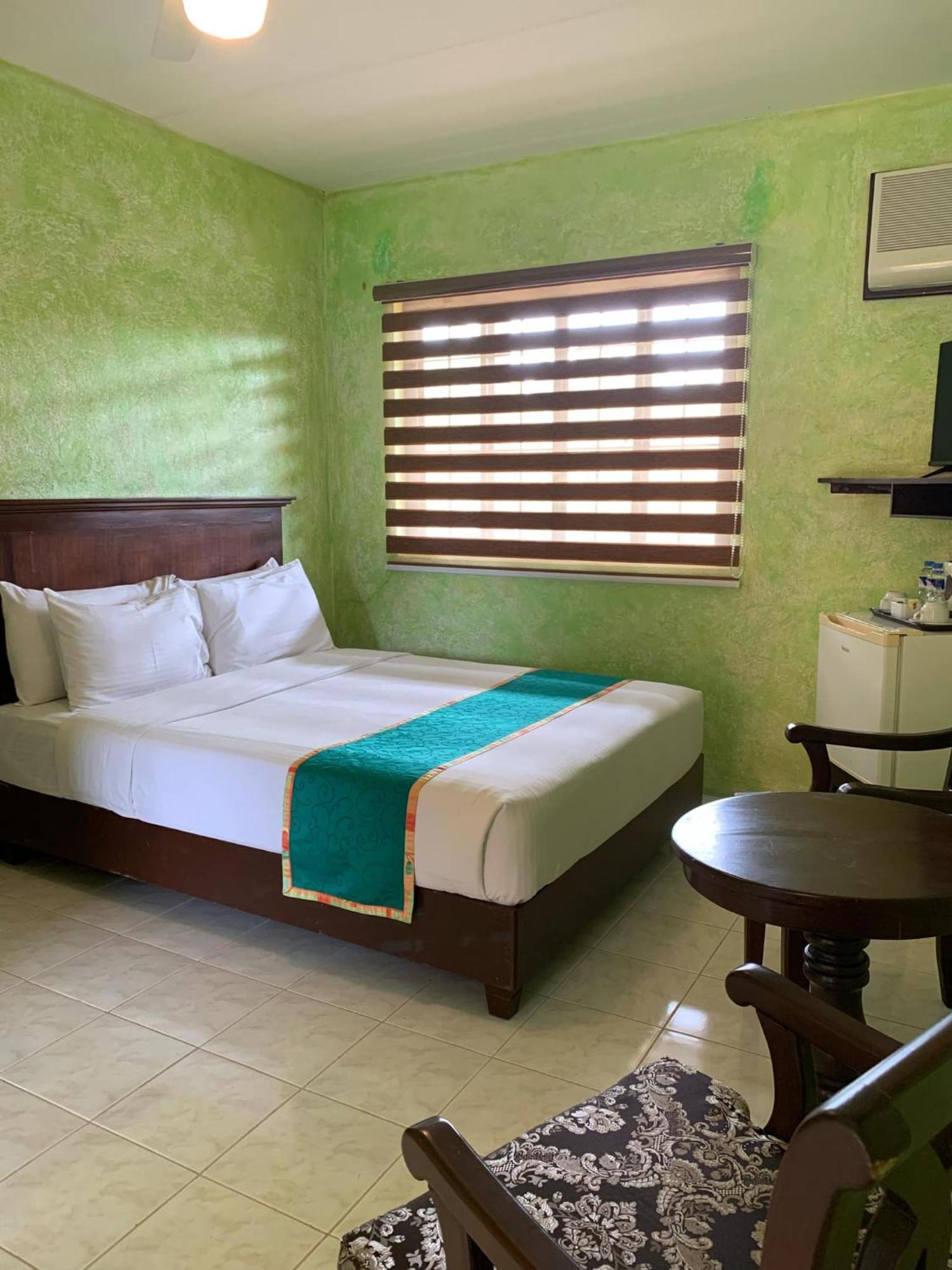 Flushing Meadows Resorts & Playground Panglao Kültér fotó