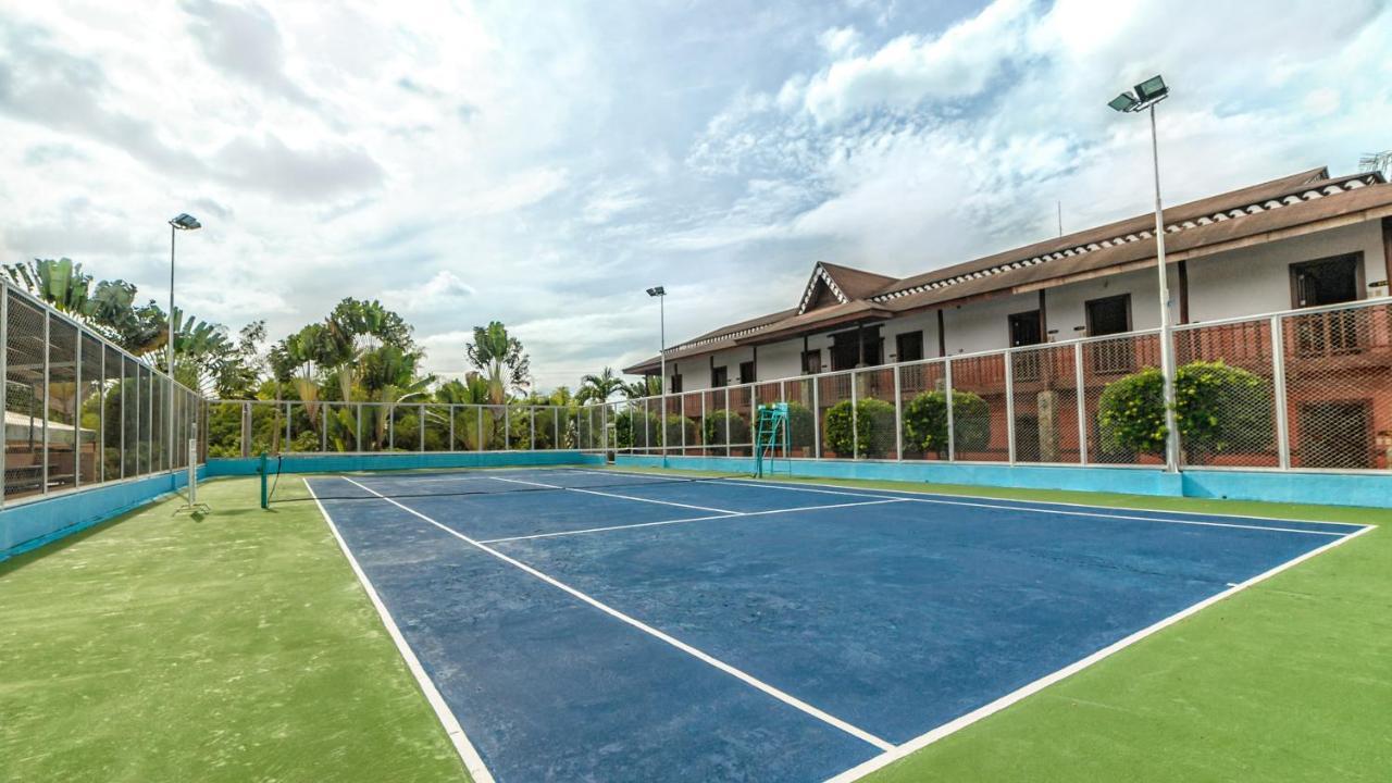 Flushing Meadows Resorts & Playground Panglao Kültér fotó
